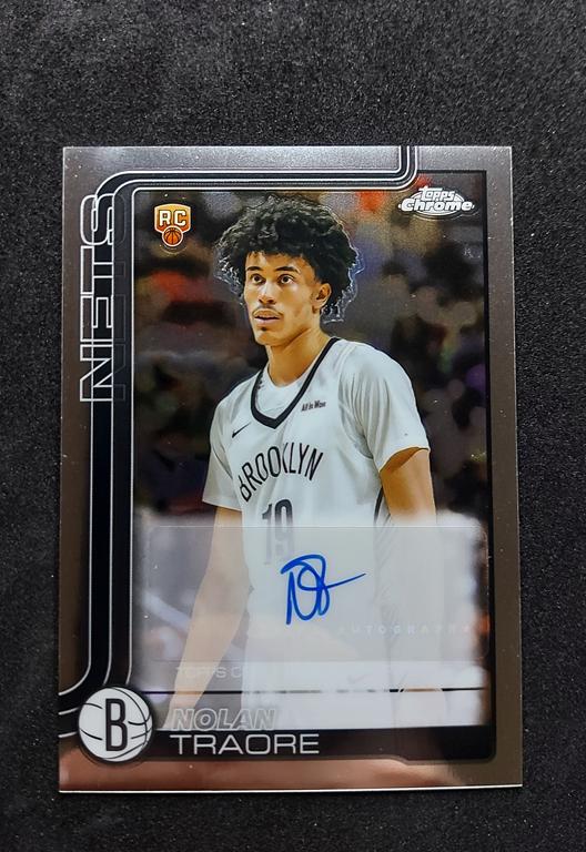 2025-26 Topps Chrome Nolan Traore RC Auto