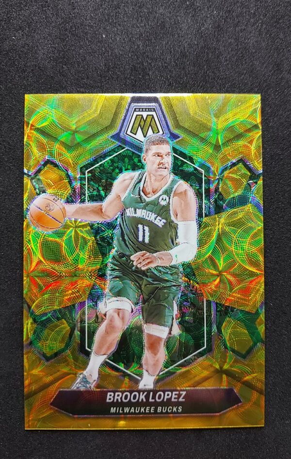 2023-24 Panini Mosaic Brook Lopez 07/10 #112