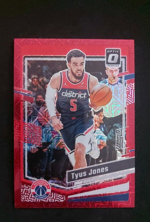 2023-24 Panini Optic Tyus Jones #182 10/88