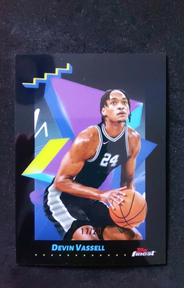 2024-25 Topps Finest Devin Vassell #187 17/20