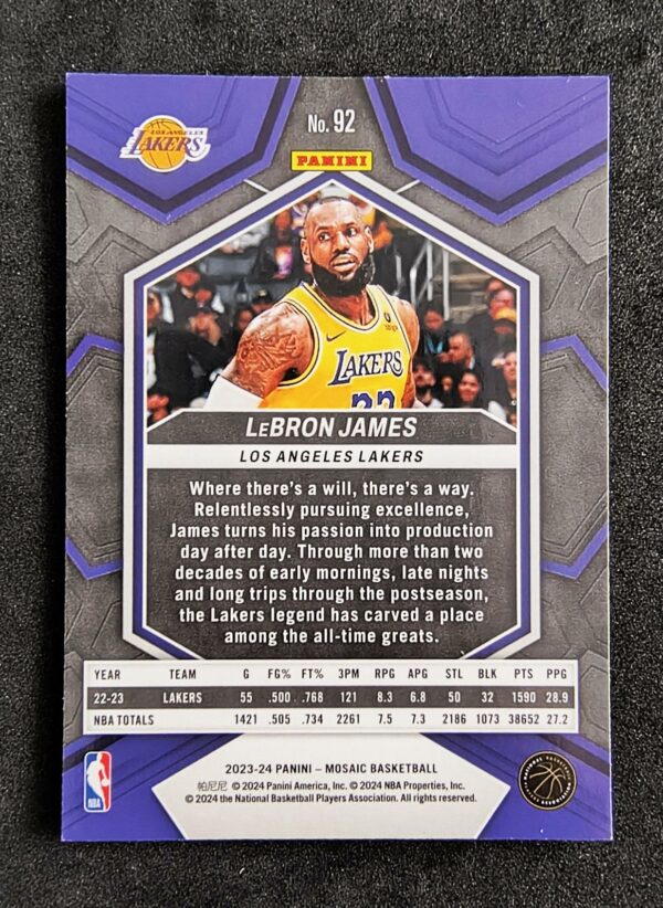 2023-24 Panini Mosaic Lebron James #92
