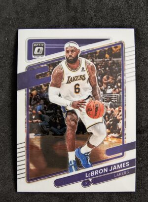 2021-22 Panini Optic Lebron James #41