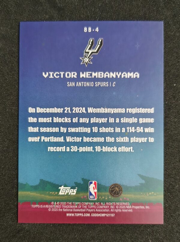 2025-26 Topps 8-Bit Ballers Victor Wembanyama