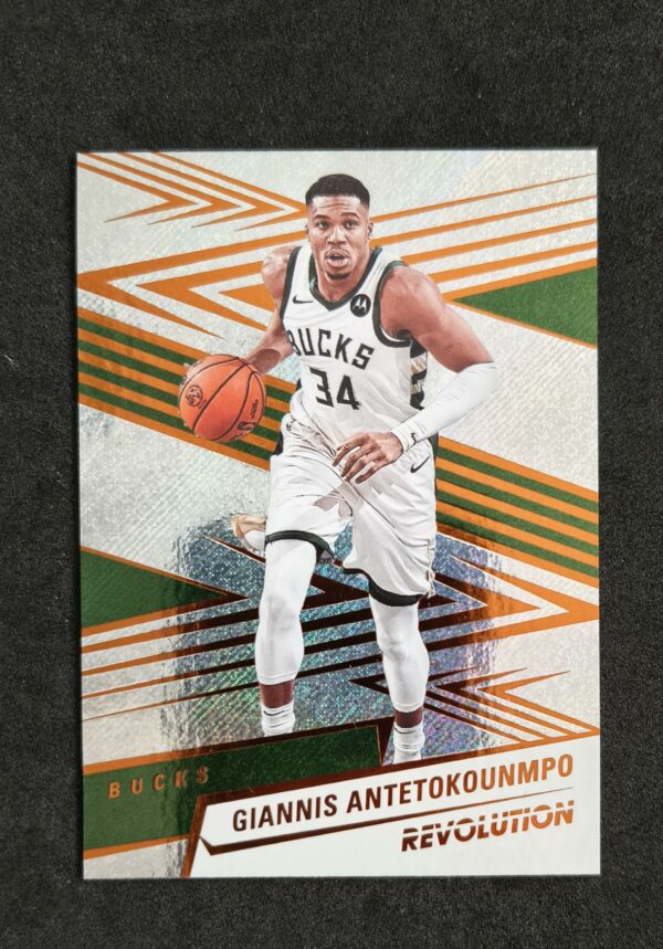 2024-25 Panini Revolution Giannis Antetokounmpo #3