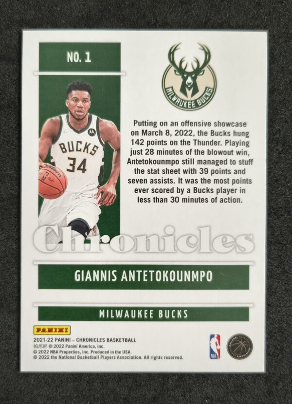 2021-22 Panini Chronicles Giannis Antetokounmpo #1 Bronze