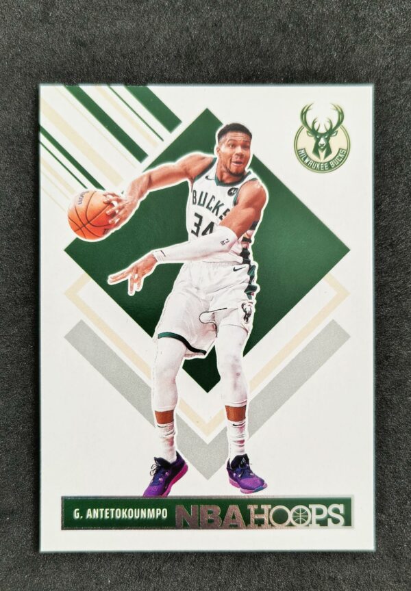 2024-25 Panini Hoops Tribute Giannis Antetokounmpo #285