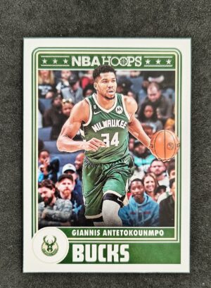 2023-24 Panini Hoops Tribute Giannis Antetokounmpo #285