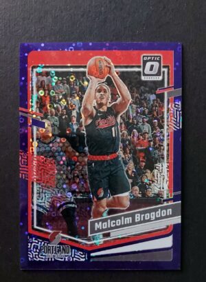 2023-24 Panini Optic Malcolm Brogdon #75 67/99