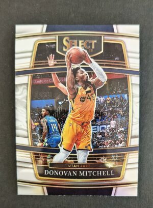 2021-22 Panini Select Donovan Mitchell #83 Concourse Silver