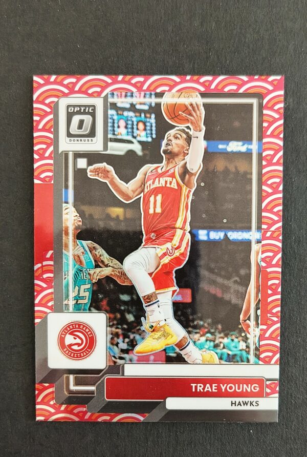 2022-23 Panini Optic Trae Young #127 Photon SP