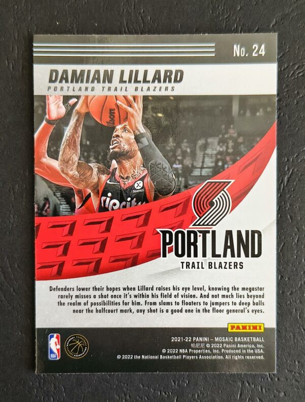 2021-22 Panini Mosaic Elevate Damian Lillard #24