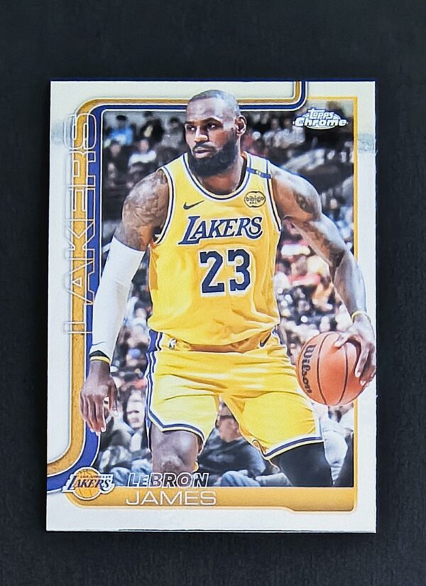 2025-26 Topps Chrome Lebron James #127