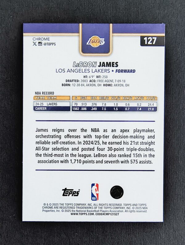 2025-26 Topps Chrome Lebron James #127