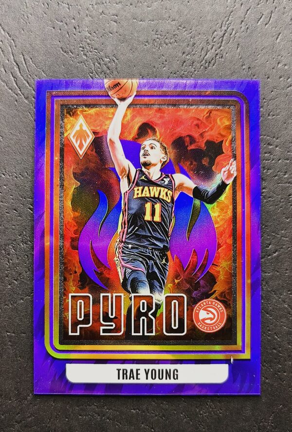 2023-24 Panini Phoenix Pyro Trae Young #25 07/75