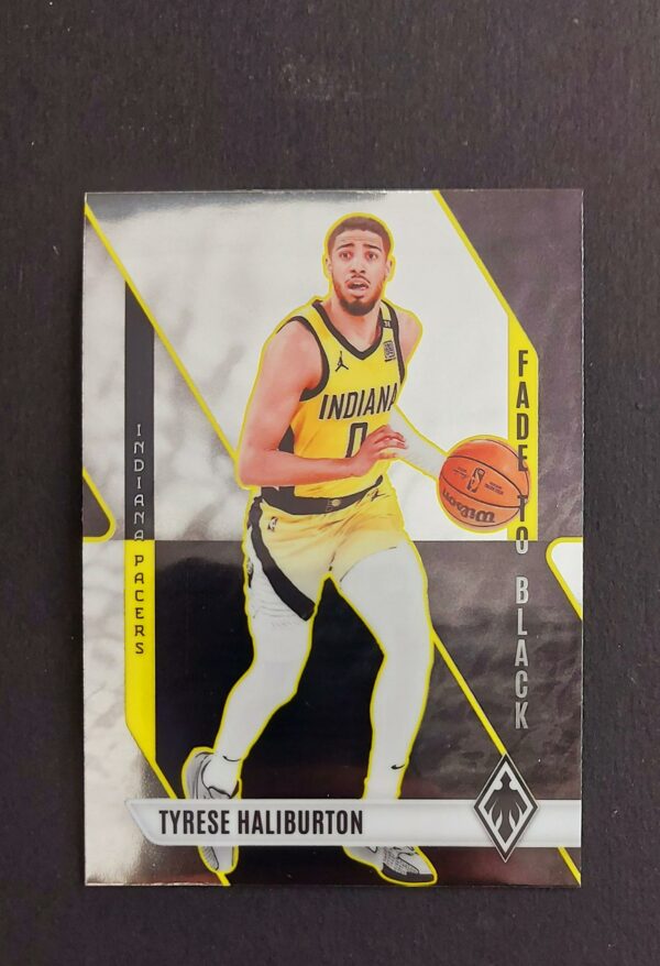 2023-24 Panini Phoenix Fade to Black Tyrese Haliburton #12