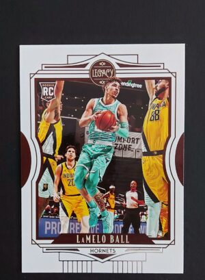 2020-21 Panini Chronicles Legacy Lamelo Ball #682 RC