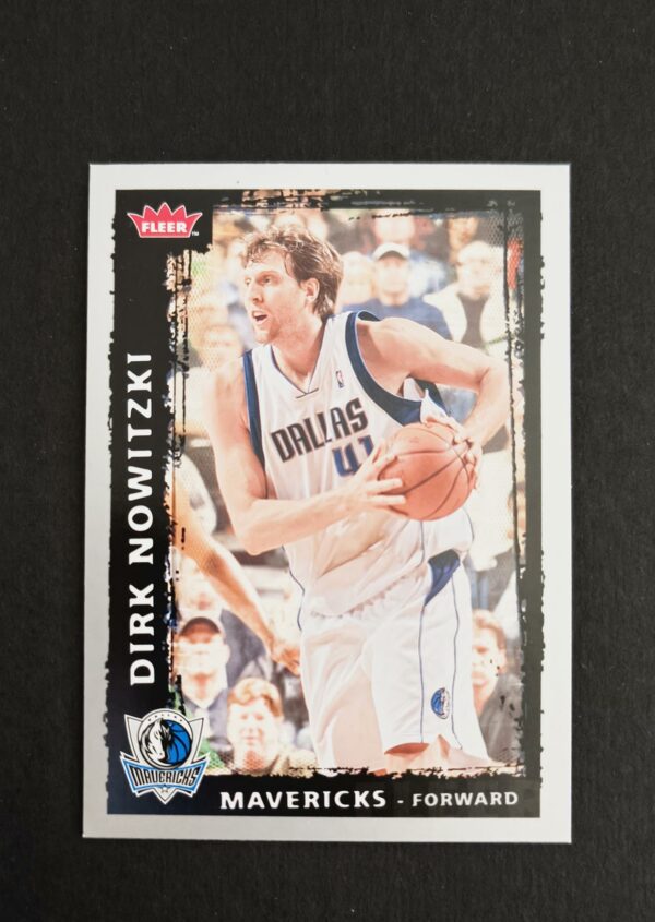 2008-09 Fleer NBA Dirk Nowitzki #143