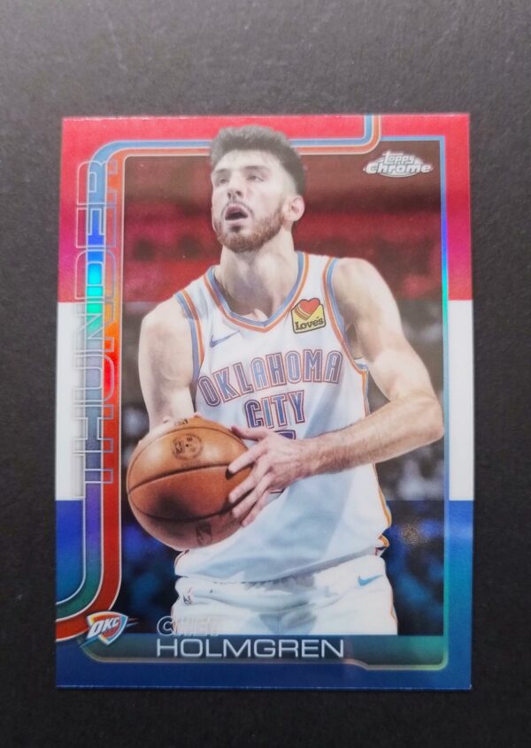 2025-26 Topps Chrome Chet Holmgren #134 Red White Blue
