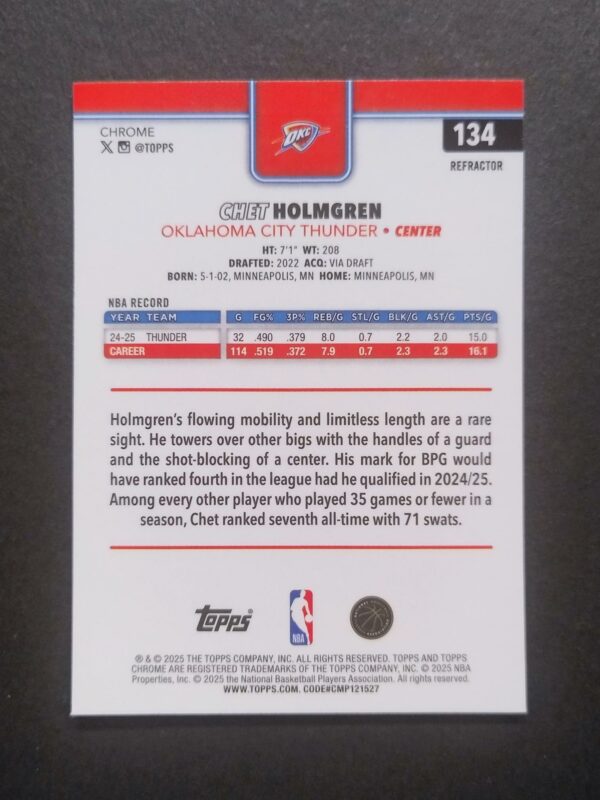 2025-26 Topps Chrome Chet Holmgren #134 Silver Refractor