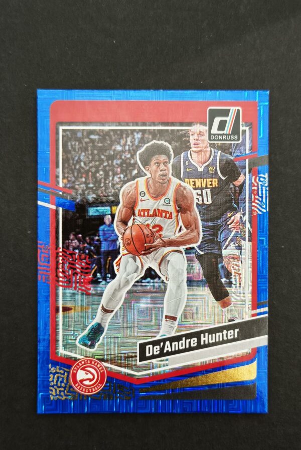 2023-24 Panini Donruss De'Andre Hunter #24 47/49 Blue Choice