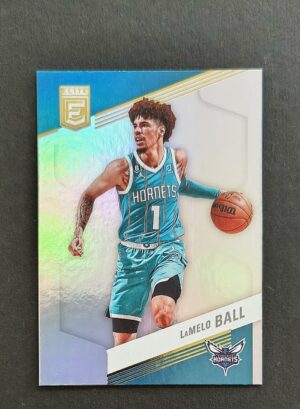 2022-23 Panini Elite Lamelo Ball #132