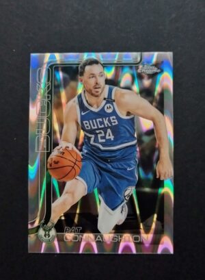 2025-26 Topps Chrome Pat Connaughton #190 Ray Wave Refractor