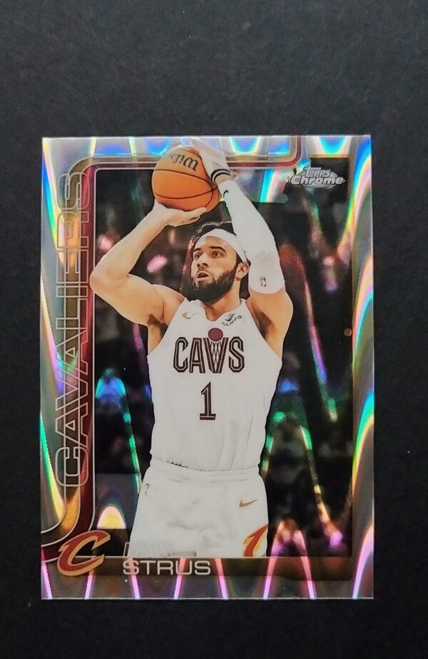2025-26 Topps Chrome Max Strus #32 Ray Wave Refractor