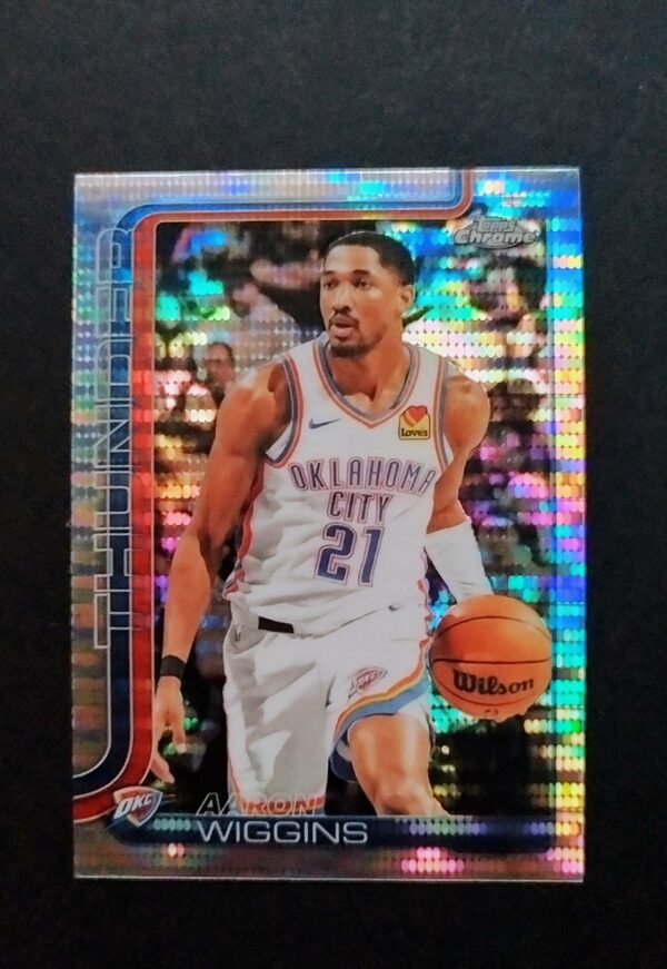 2025-26 Topps Chrome Aaron Wiggins #196 Pulsar Refractor