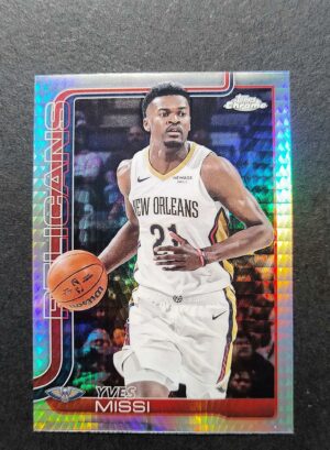 2025-26 Topps Chrome Yves Missi #102 Hyper Prism Refractor