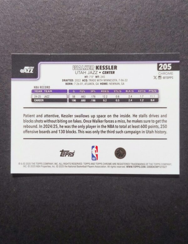 2025-26 Topps Chrome Walker Kessler #205 Xfractor