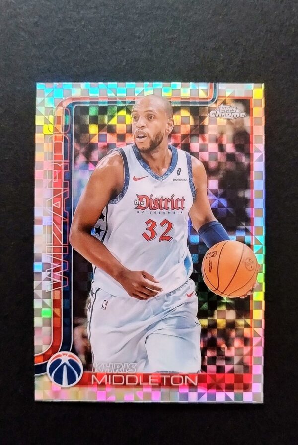 2025-26 Topps Chrome Khris Middleton #204 Xfractor